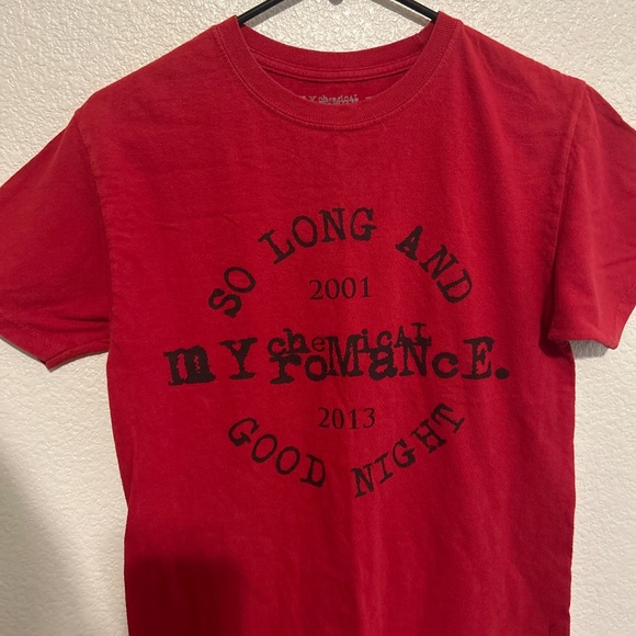 my chemical romance red tshirt women's - Picture 1 of 3